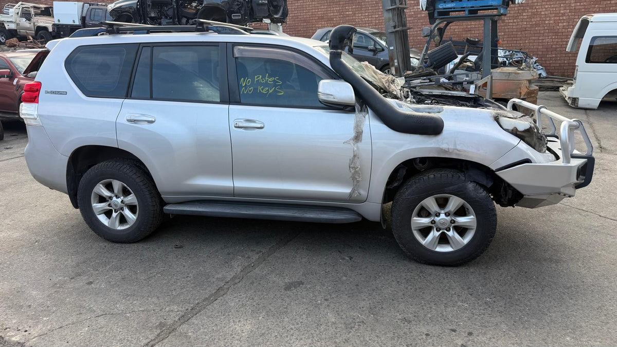 TOYOTA LAND CRUISER PRADO (_J15_) 3.0 D-4D (KDJ150, KDJ155) 2009 - Brake Caliper - Right Front - AU-5-TO-141-W-D
