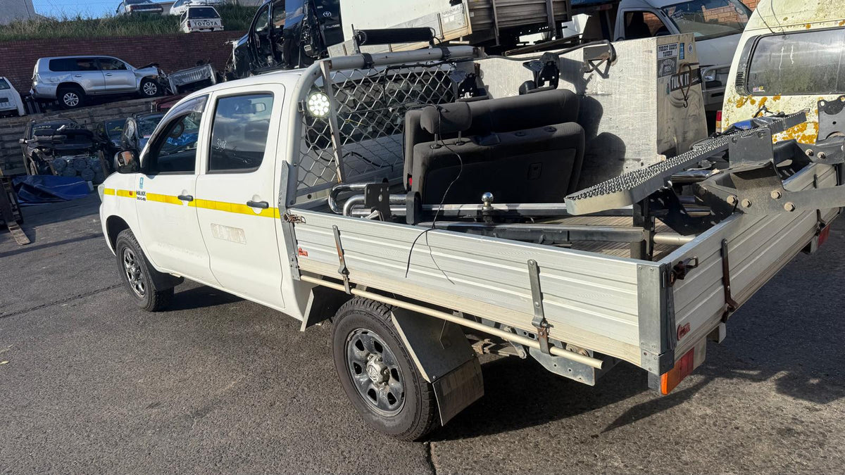 TOYOTA HILUX VII Ute (_N1_, _N2_, _N3_) 3.0 D-4D 4WD (KUN26) 2013 - Instrument Cluster (Speedo) - AU-5-TO-134-J-K