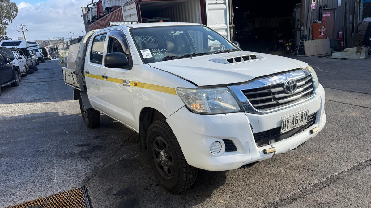 TOYOTA HILUX VII Ute (_N1_, _N2_, _N3_) 3.0 D-4D 4WD (KUN26) 2013 - Rear Seat (2nd Row) - AU-5-TO-134-I-C