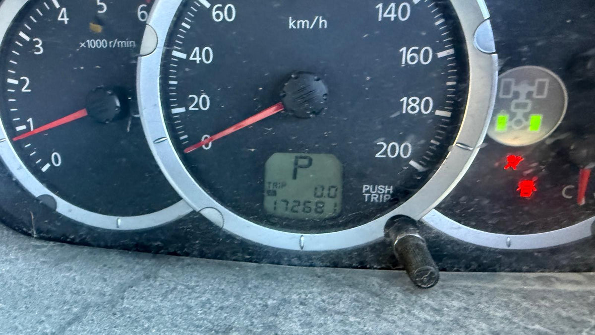 MITSUBISHI TRITON Platform/Chassis (MN, ML, KA_T, KB_T) 2.5 DI-D 4WD (KB4T) 2012 black - Right Indicator/Fog/Side - AU-5-MI-11-L-D