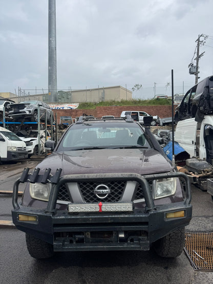 NISSAN NAVARA (D40) 2.5 dCi 4WD 2009 - Differential Centre - AU-5-NI-19-Q-E
