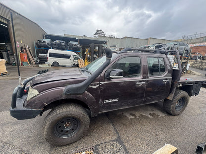 NISSAN NAVARA (D40) 2.5 dCi 4WD 2009 - Front / Engine Pipe - AU-5-NI-19-K-D