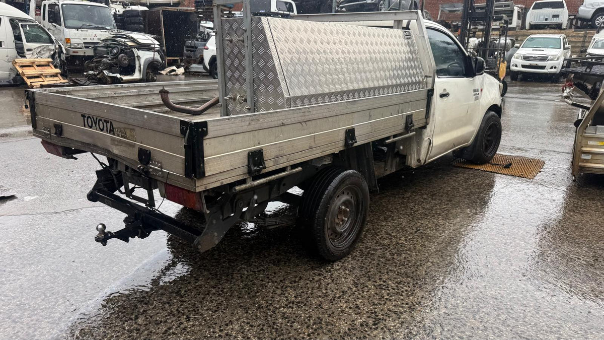 TOYOTA HILUX VII Platform/Chassis (_N1_, _N2_) 3.0 D-4D (KUN16R) 2014 - Spare Wheel Winch - AU-5-TO-137-W-T