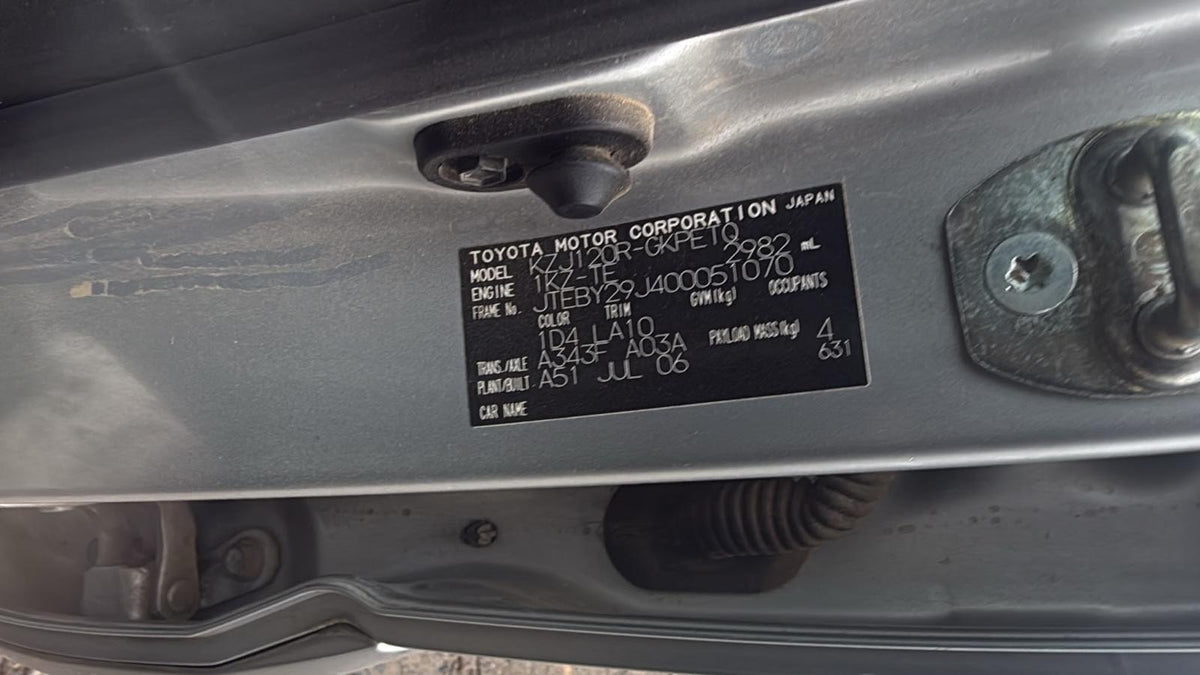 Wrecking/Dismantling TOYOTA LAND CRUISER PRADO (_J12_) 3.0 D (KZJ120_, KZJ120R) 2006 - AU-5-TO-135