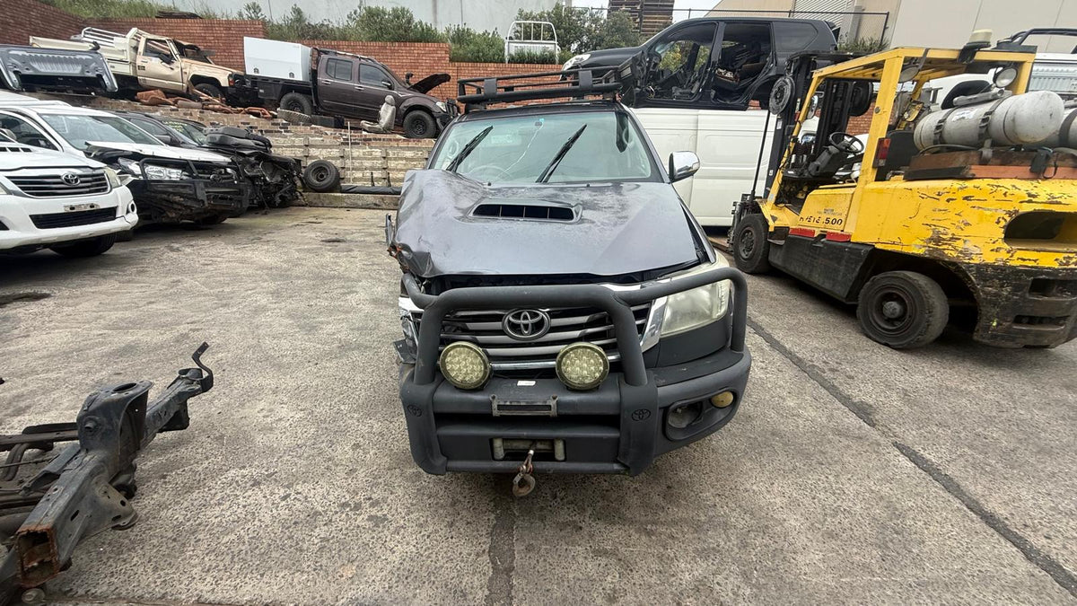 TOYOTA HILUX VII Ute (_N1_, _N2_, _N3_) 3.0 D-4D 4WD (KUN26) 2012 - Starter Motor - AU-5-TO-139-E-B