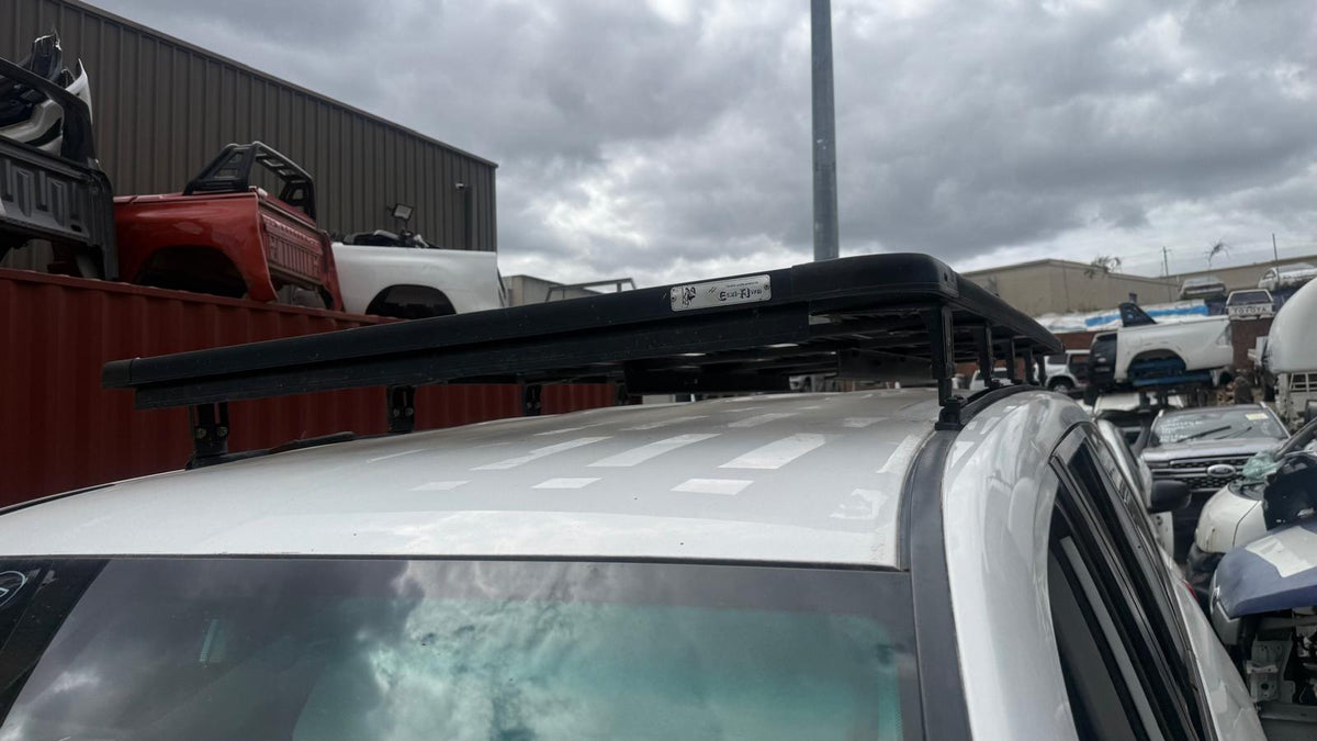 TOYOTA LAND CRUISER (_J2_) 4.5 D-4D (VDJ200) 2012 white - Right Rear Side Glass - AU-5-TO-142-G-L