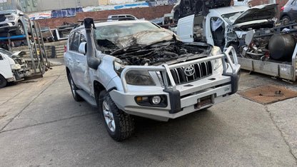TOYOTA LAND CRUISER PRADO (_J15_) 3.0 D-4D (KDJ150, KDJ155) 2009 - Right Rear Door Hinge/Runner - AU-5-TO-141-D-AX